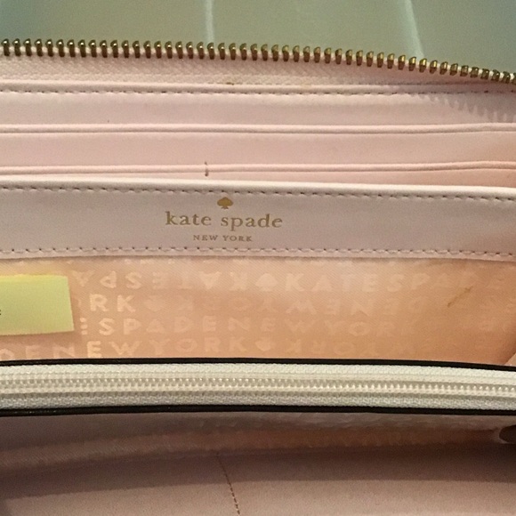 Kate Spade Blush Bow Wallet - Picture 9 of 12
